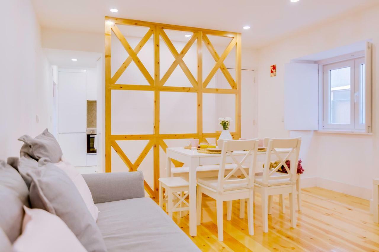 Casa Dos Doutores, A Cozy Apartment In Lisbona Esterno foto