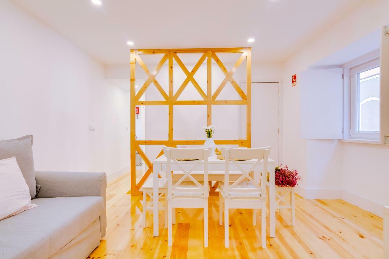 Casa Dos Doutores, A Cozy Apartment In Lisbona Esterno foto