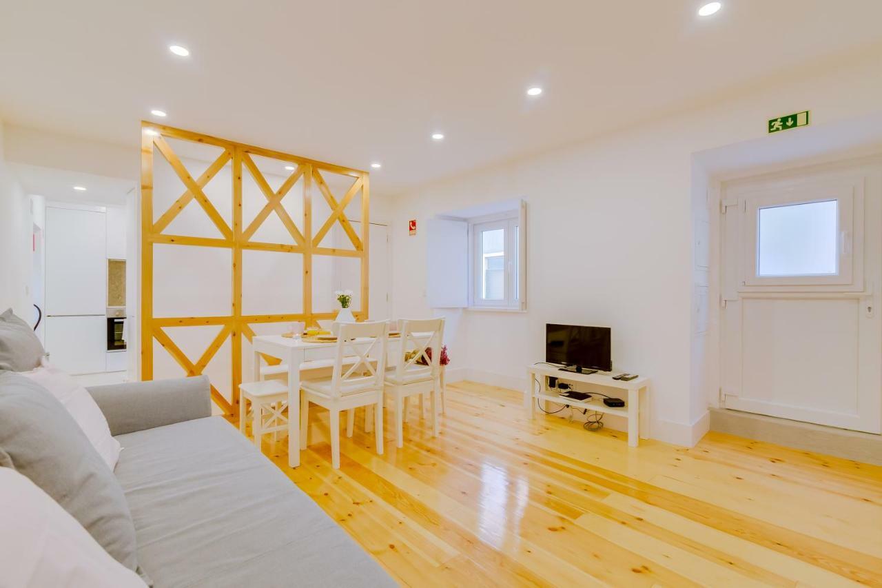 Casa Dos Doutores, A Cozy Apartment In Lisbona Esterno foto
