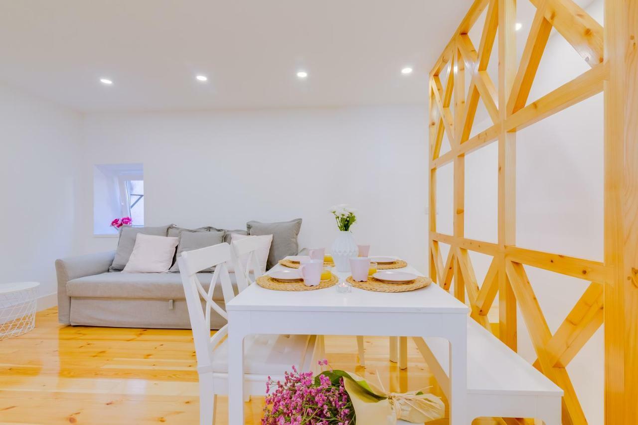Casa Dos Doutores, A Cozy Apartment In Lisbona Esterno foto