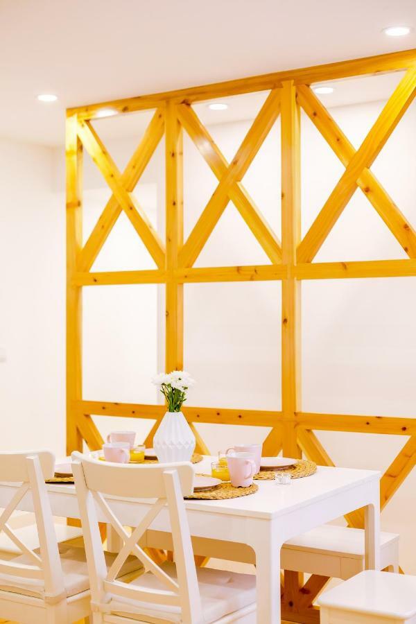 Casa Dos Doutores, A Cozy Apartment In Lisbona Esterno foto